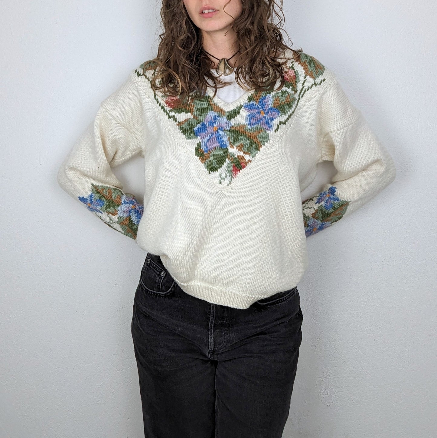 Kuratierter Vintage Onlineshop nachhaltige Secondhand Kleidung online kaufen, Online Shop Vintage, Vintage Online Shop, Second Hand Online Shop, gebraucht, zweite Hand, reused, preloved, Y2K, thriftshop, thriftstore, thrifting, thrift shop, thrift store