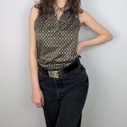 Kuratierter Vintage Onlineshop nachhaltige Secondhand Kleidung online kaufen, Online Shop Vintage, Vintage Online Shop, Second Hand Online Shop, gebraucht, zweite Hand, reused, preloved, Y2K, thriftshop, thriftstore, thrifting, thrift shop, thrift store