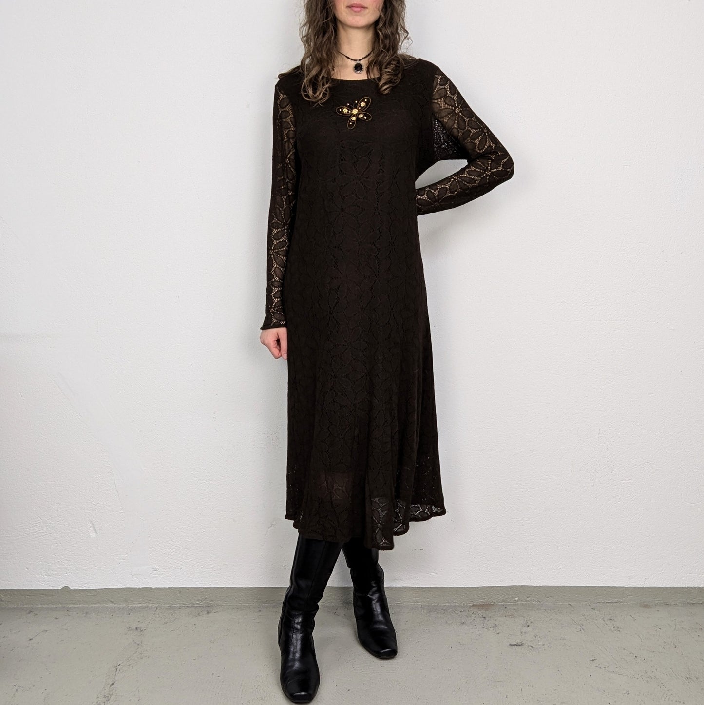 Kuratierter Vintage Onlineshop nachhaltige Secondhand Kleidung online kaufen, Online Shop Vintage, Vintage Online Shop, Second Hand Online Shop, gebraucht, zweite Hand, reused, preloved, Y2K, thriftshop, thriftstore, thrifting, thrift shop, thrift store