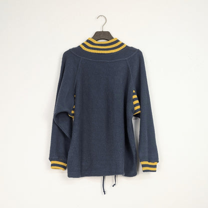 Kuratierter Vintage Onlineshop nachhaltige Secondhand Kleidung online kaufen, Online Shop Vintage, Vintage Online Shop, Second Hand Online Shop, gebraucht, zweite Hand, reused, preloved, Y2K, thriftshop, thriftstore, thrifting, thrift shop, thrift store