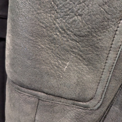 Kuratierter Vintage Onlineshop nachhaltige Secondhand Kleidung online kaufen, Online Shop Vintage, Vintage Online Shop, Second Hand Online Shop, gebraucht, zweite Hand, reused, preloved, Y2K, thriftshop, thriftstore, thrifting, thrift shop, thrift store
