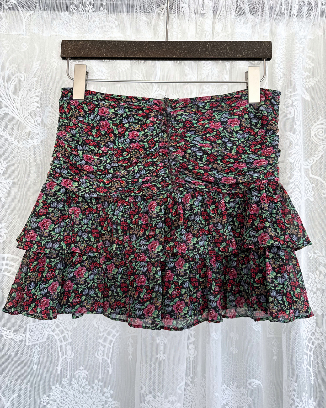 Pinko Minirock Seide Stufenrock Blumenmuster 90s Style Boho Festival Sommerrock Teos Vintage Online Shop