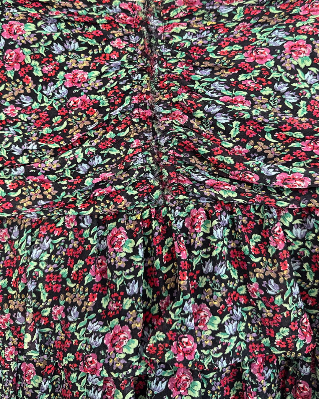 Pinko Minirock Seide Stufenrock Blumenmuster 90s Style Boho Festival Sommerrock Teos Vintage Online Shop