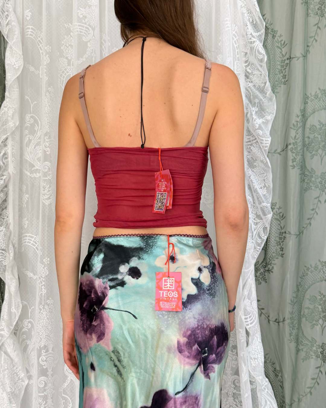 Trägerloses Top Bandeau Top gerafft Blume rot Teos Vintage Onlineshop whimsy witchy 90s Style