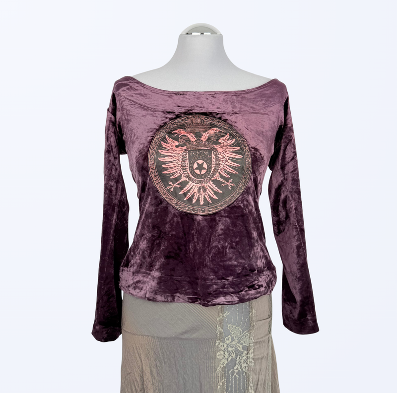 Vintage The People of the Labyrinths Off Shoulder Teos Vintage Onlineshop