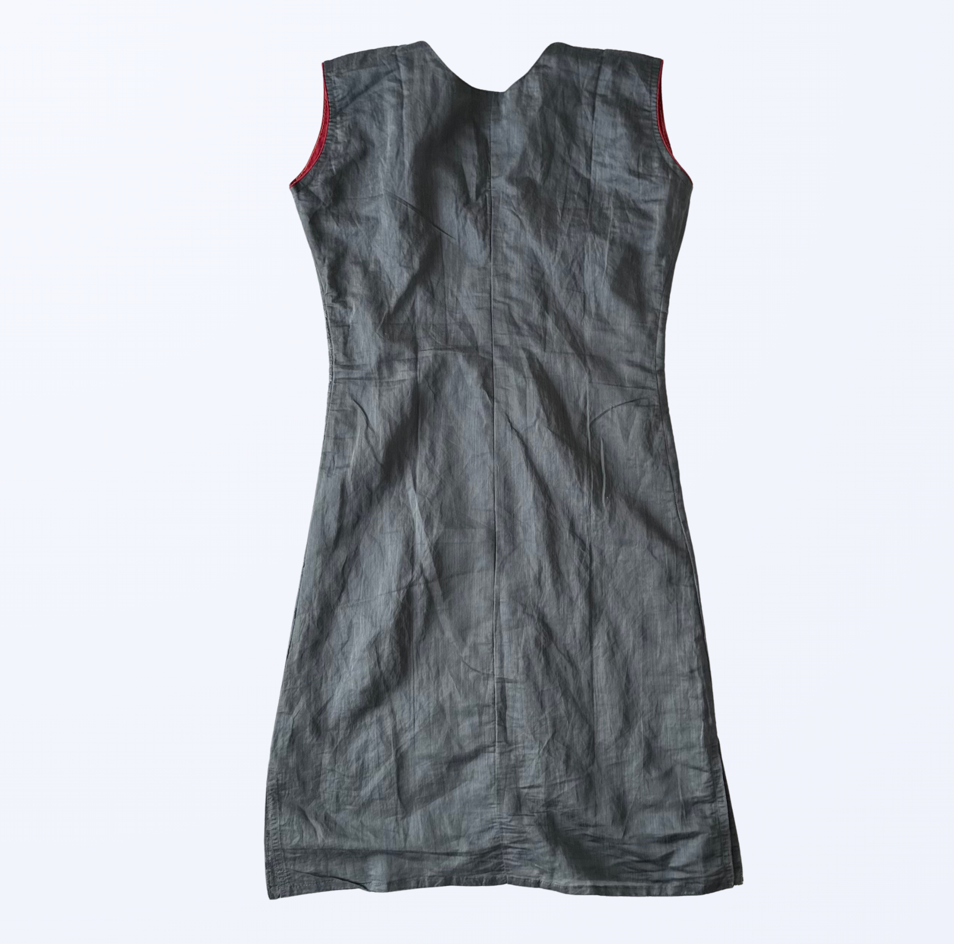 Kleid im Japan Style bestickt rote Blumen Teos Vintage Onlineshop